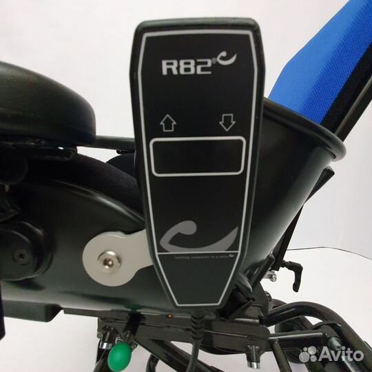 Многофункциональное комнатное кресло R82 Икс Панда