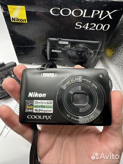 Фотоаппарат Nikon Coolpix S4200 Black