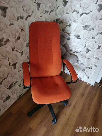 Перетяжка мягкой мебели