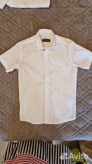 Рубашка школьная белая 140-146 и 128