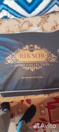 Комплект новых чехлов на диван и два кресла