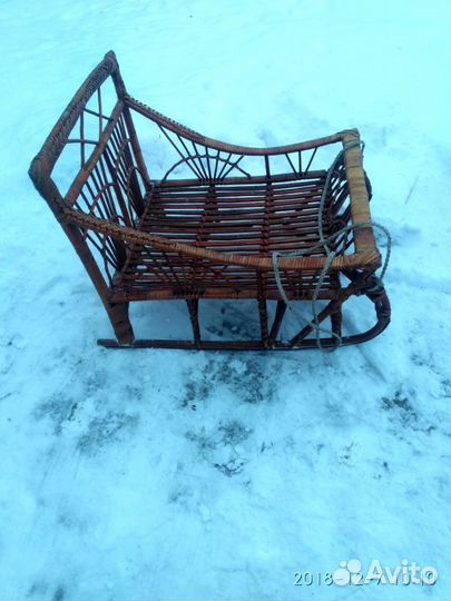 Продам санки для двойни