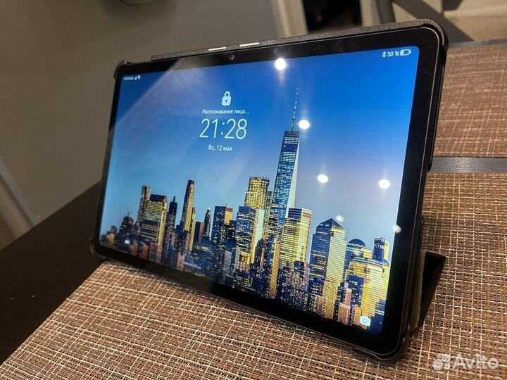 Huawei matepad 10.4 + чехол + флешка 128Гб