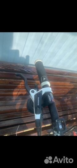 Велосипед горный cube acid black and white