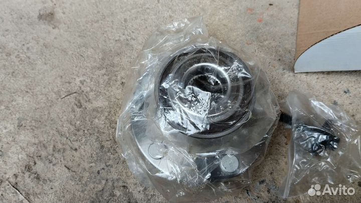 Ступица подшипник Форд фокус2 передняя новая