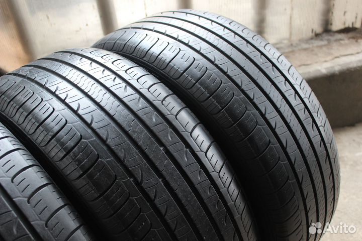 Nexen N'Priz AH8 215/55 R17 94V