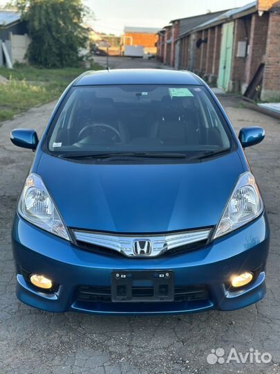 Honda Fit Shuttle 1.3 CVT, 2012, 61 000 км