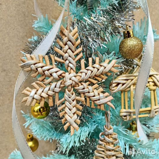 Елочные игрушки