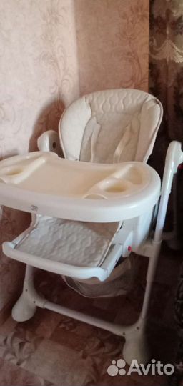 Детский стульчик для кормления