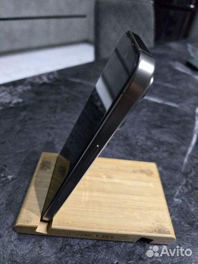 iPhone 15 Pro, 256 ГБ