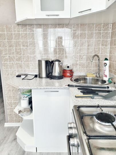 Комната 12 м² в 3-к., 12/12 эт.