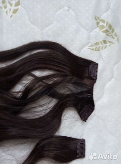 Волосы на заколках