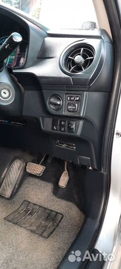 Toyota Corolla Fielder 1.5 CVT, 2017, 126 400 км