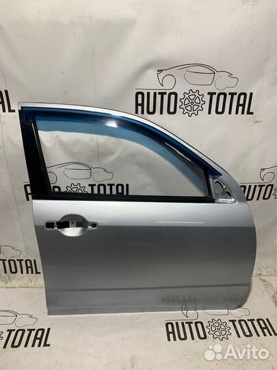 Дверь передняя правая Mitsubishi Outlander 1 4G63