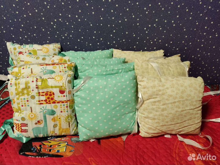 Бортики в детскую кроватку