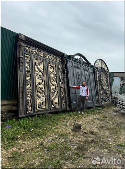 Кованые ворота под ключ