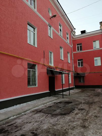 Комната 17 м² в 3-к., 3/3 эт.