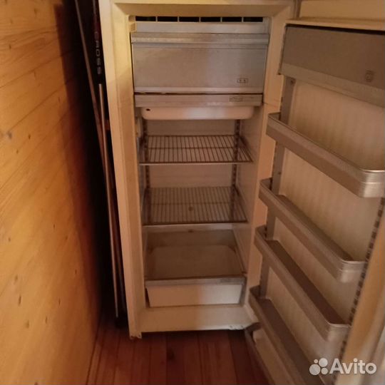 Холодильник на запчасти