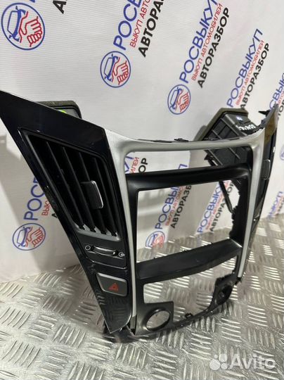 Рамка магнитолы Hyundai Sonata 6 YN