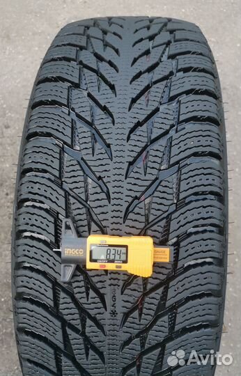 Nokian Tyres Hakkapeliitta R3 SUV 235/55 R20