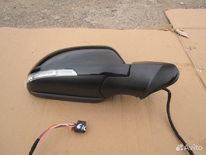 Зеркало прав 6 конт Аналог Skoda Octavia 2 A5 рест