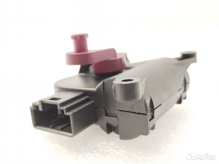 Сервопривод заслонок печки Volkswagen Tiguan 1 2.0