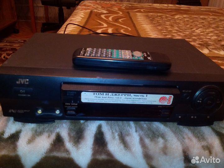 Продаю видеомагнитофон