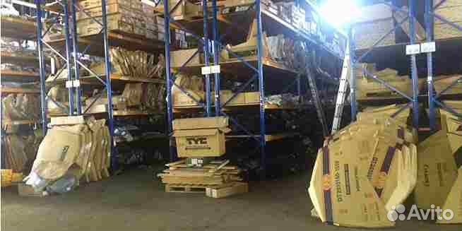 E38 Суппорт радиатора (Тайвань)