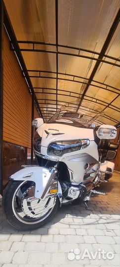Продам GL1800