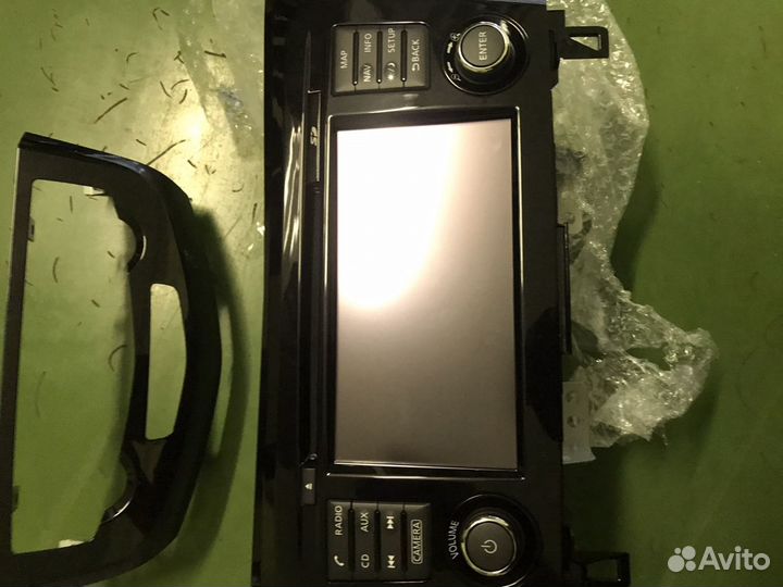 Головное устройство Nissan X-Trail