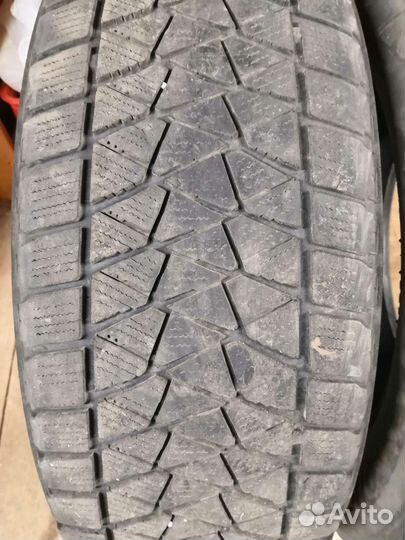 Bridgestone Blizzak DM-V2 225/65 R17