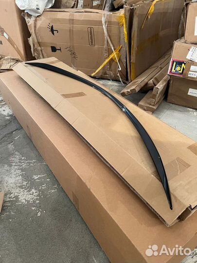 Спойлер C63 AMG на Mercedes-Benz W205