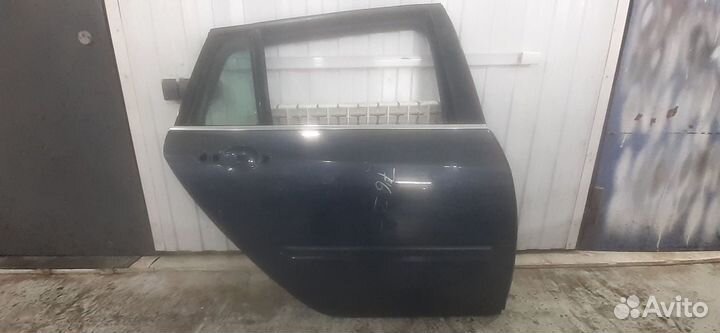 Дверь задняя правая рено лагуна 3