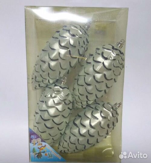 Новогодние ёлочные украшения