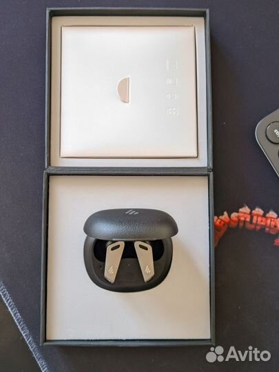 Беспроводные наушники edifier tws nb2