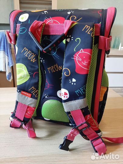 Рюкзак школьный