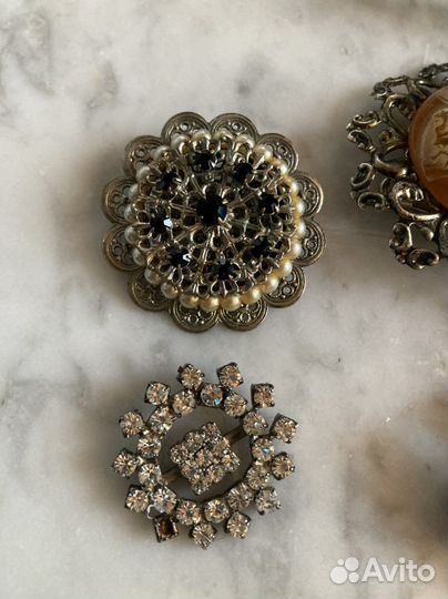 Броши винтаж, браслеты, сережки