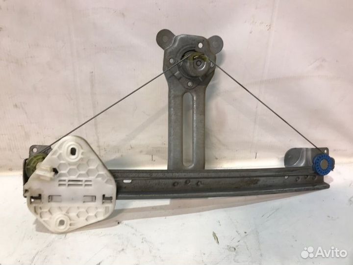 Стеклоподъемник задний левый Renault Logan