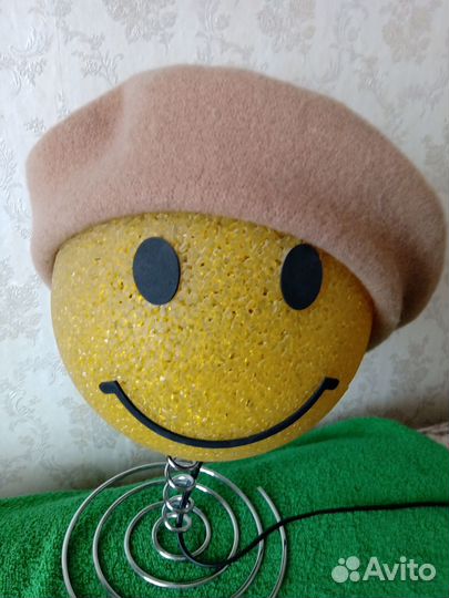 Берет женский Tonak. Чехия