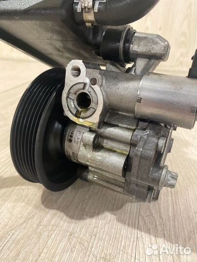 Насос гидроусилителя руля Mercedes Benz E350 W212