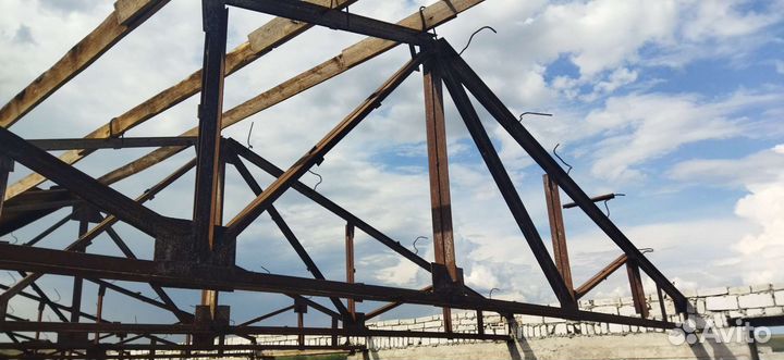 Продам металлические фермы
