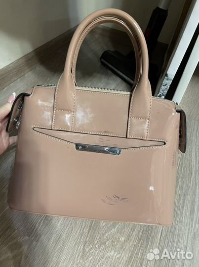 Сумка лакированная