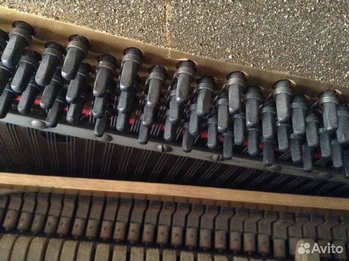 Старинное немецконе пианино