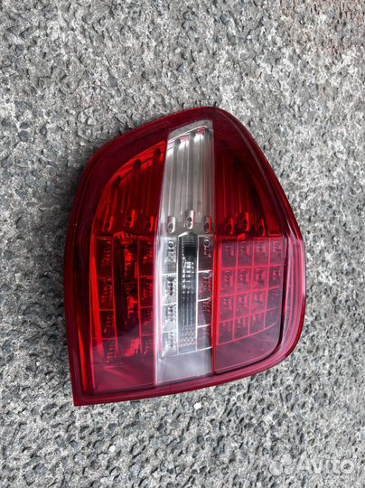 Задний Левый Фонарь mercedes wФонарь