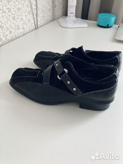 Ботинки для девочки(полностью натуральные)