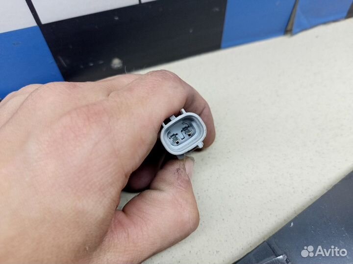 Ответная часть ремня безопасности Land Cruiser (15