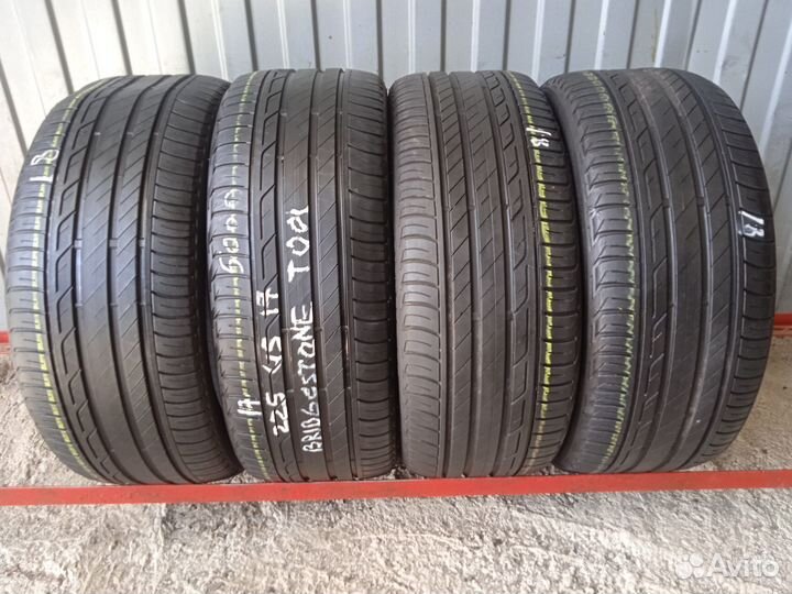Bridgestone Turanza T001 225/45 R17