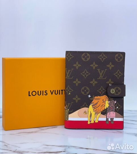 Ежедневник Louis Vuitton