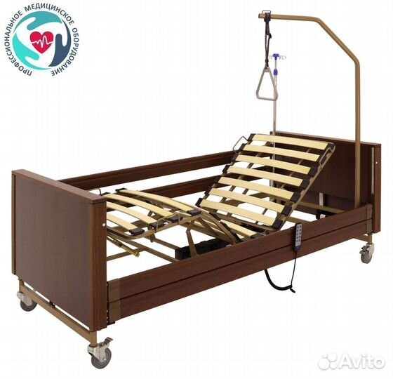 Кровать медицинская с регулировкой высоты (дерево)