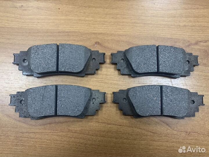 Колодки тормозные задние Toyota Camry 50 70 Rav4